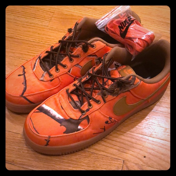 realtree nike shoes